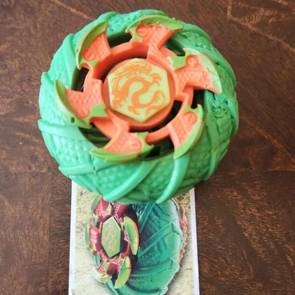 Beyblade doom fire drago